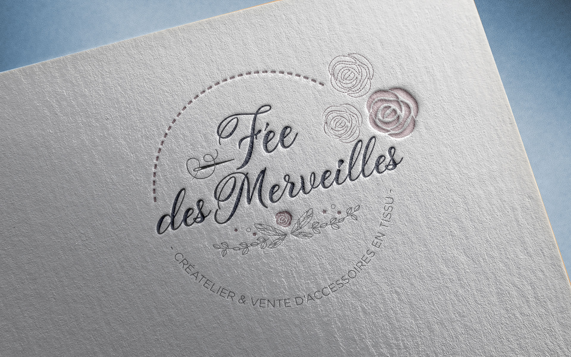 FEE DES MERVEILLES PAPER2 MOCK UP